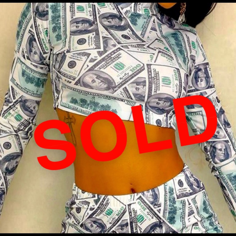 🎉 NEW Dollar Print Crop Top